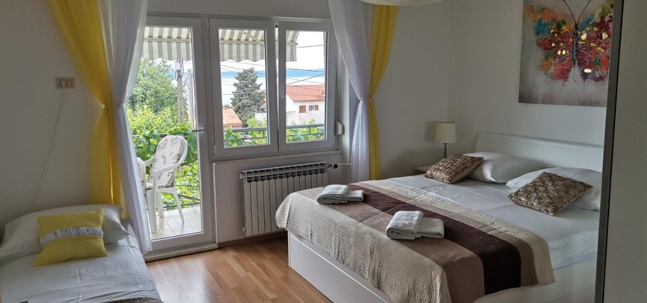 Apartman Bokula Novi Vinodolski Buitenkant foto
