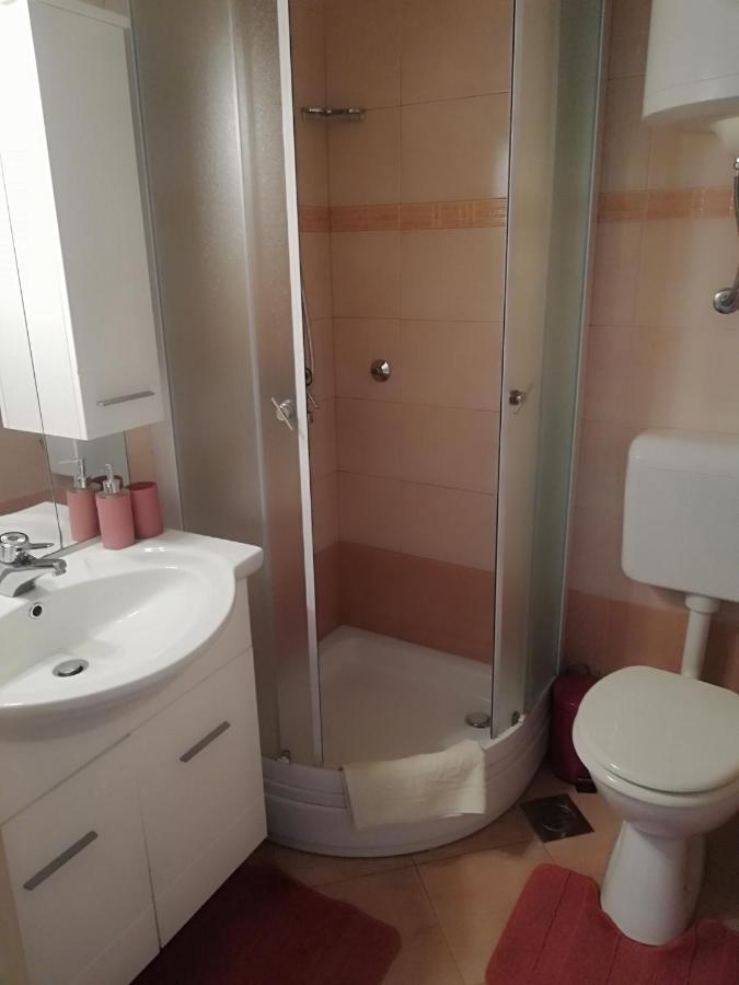 Apartman Bokula Novi Vinodolski Buitenkant foto