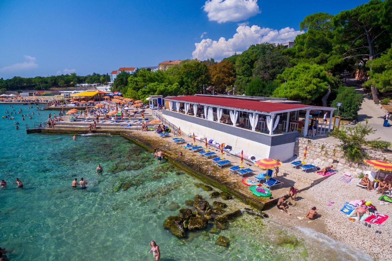 Apartman Bokula Novi Vinodolski Buitenkant foto