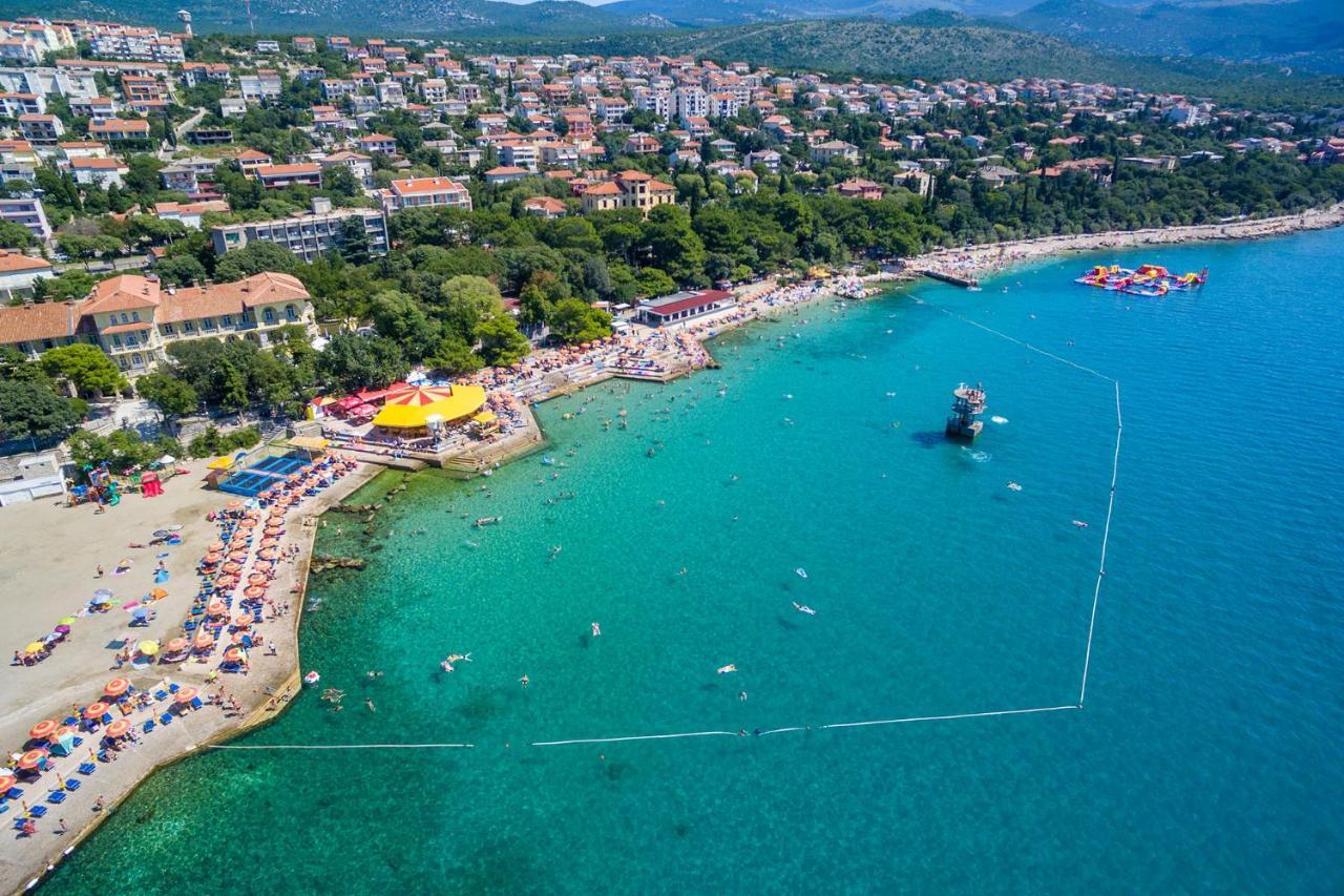 Apartman Bokula Novi Vinodolski Buitenkant foto