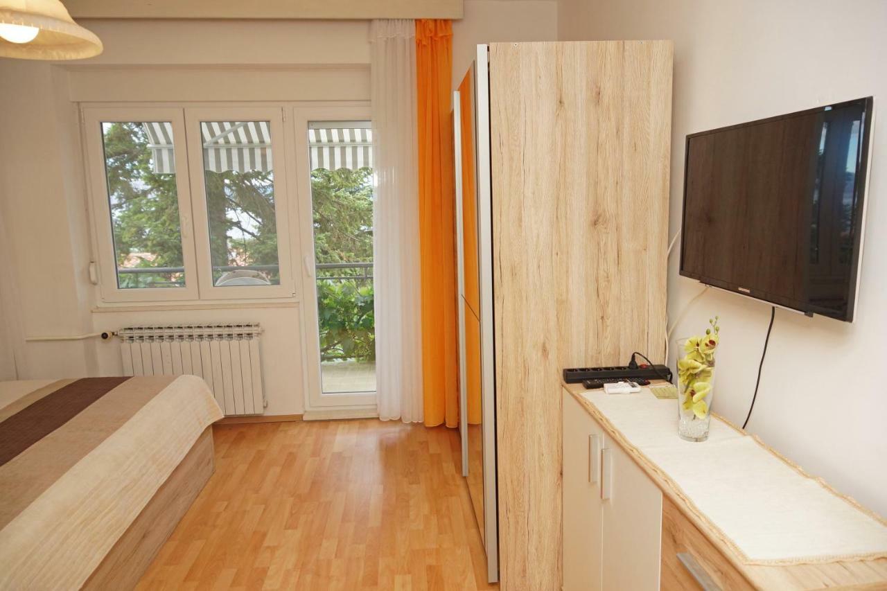 Apartman Bokula Novi Vinodolski Buitenkant foto