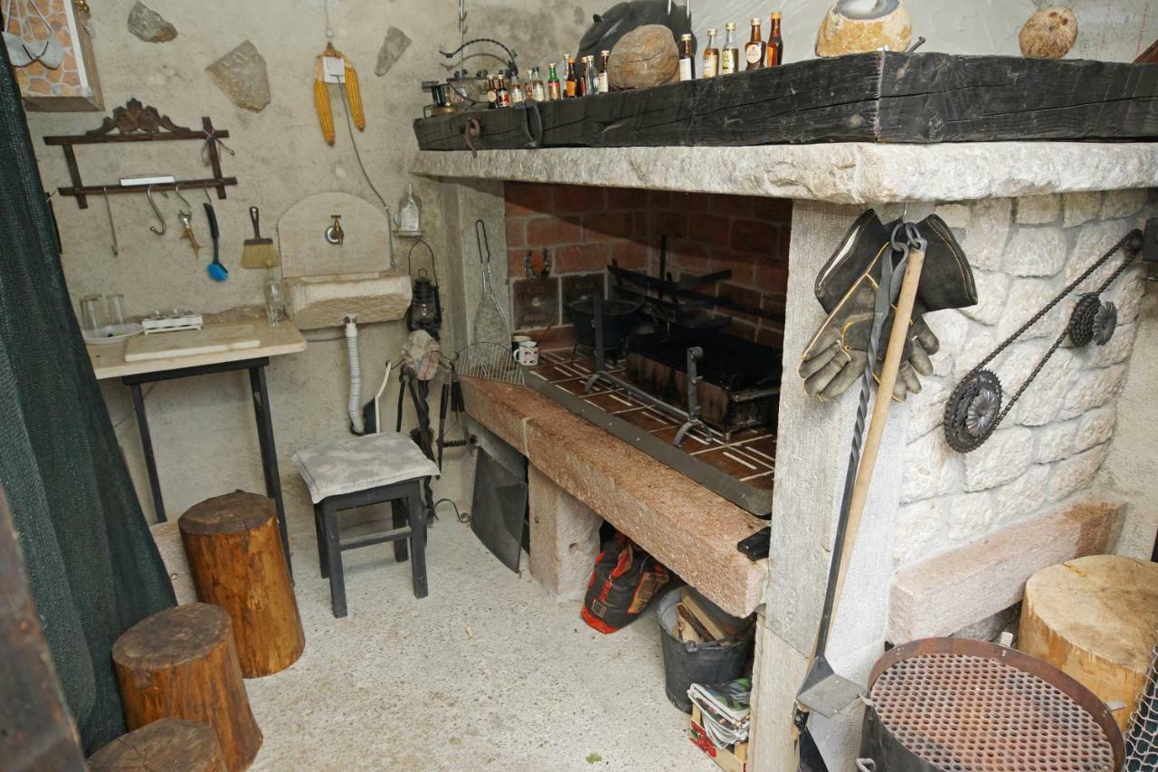 Apartman Bokula Novi Vinodolski Buitenkant foto