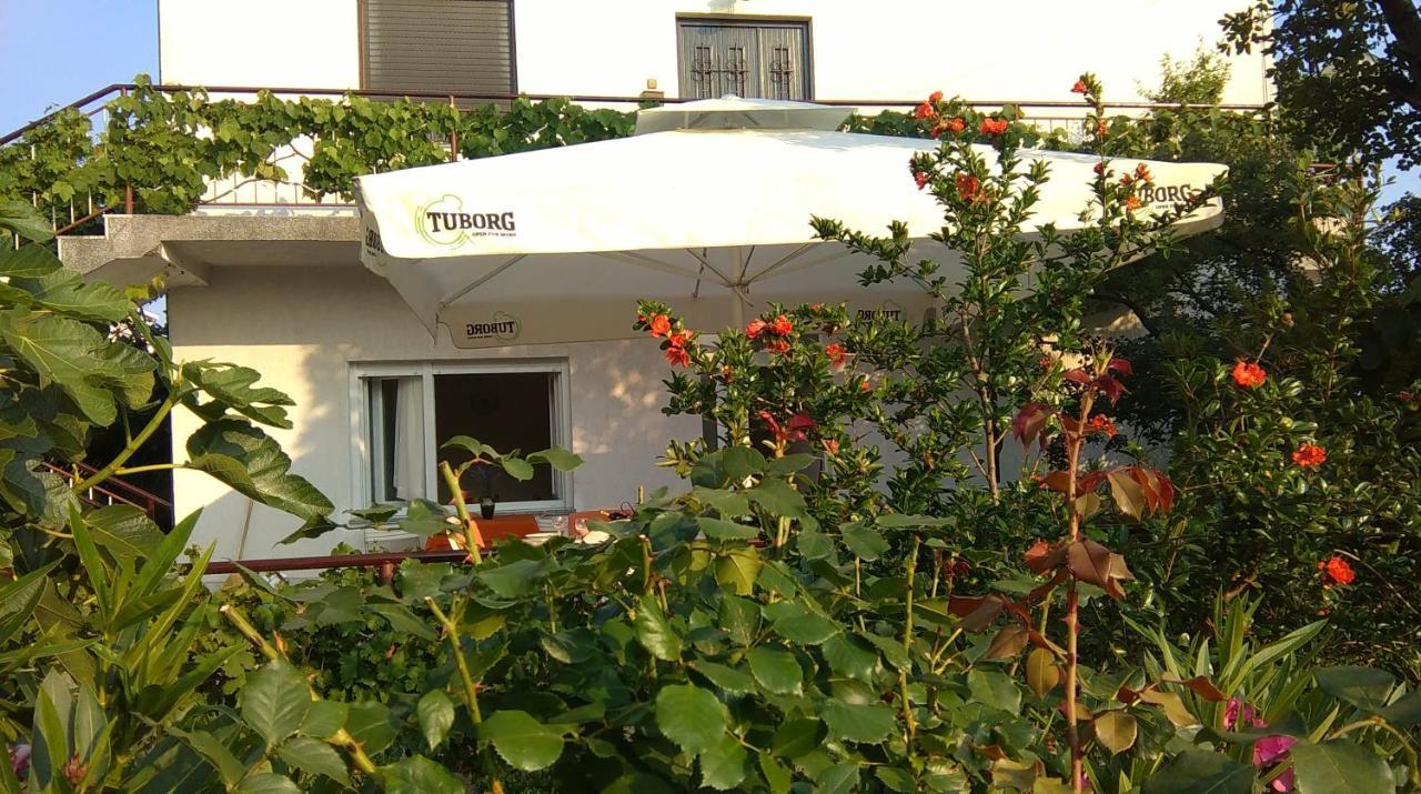 Apartman Bokula Novi Vinodolski Kamer foto